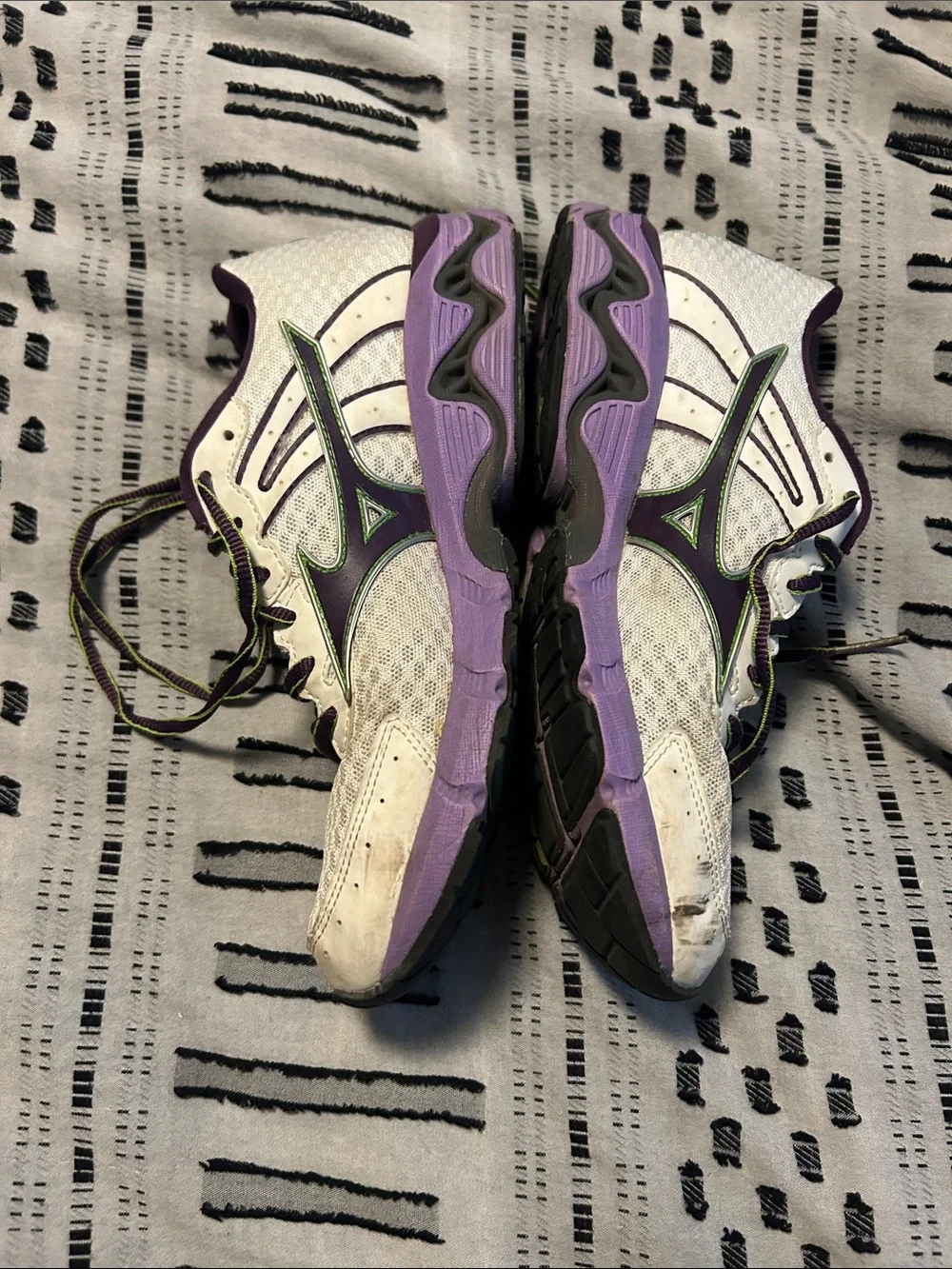 Mizuno lightweight running